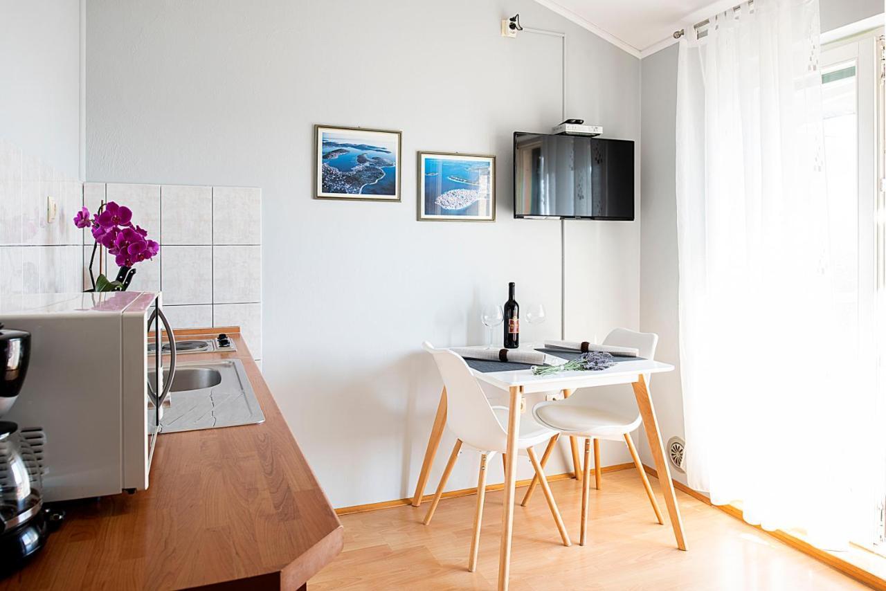 Jimy Apartments Šibenik Eksteriør bilde